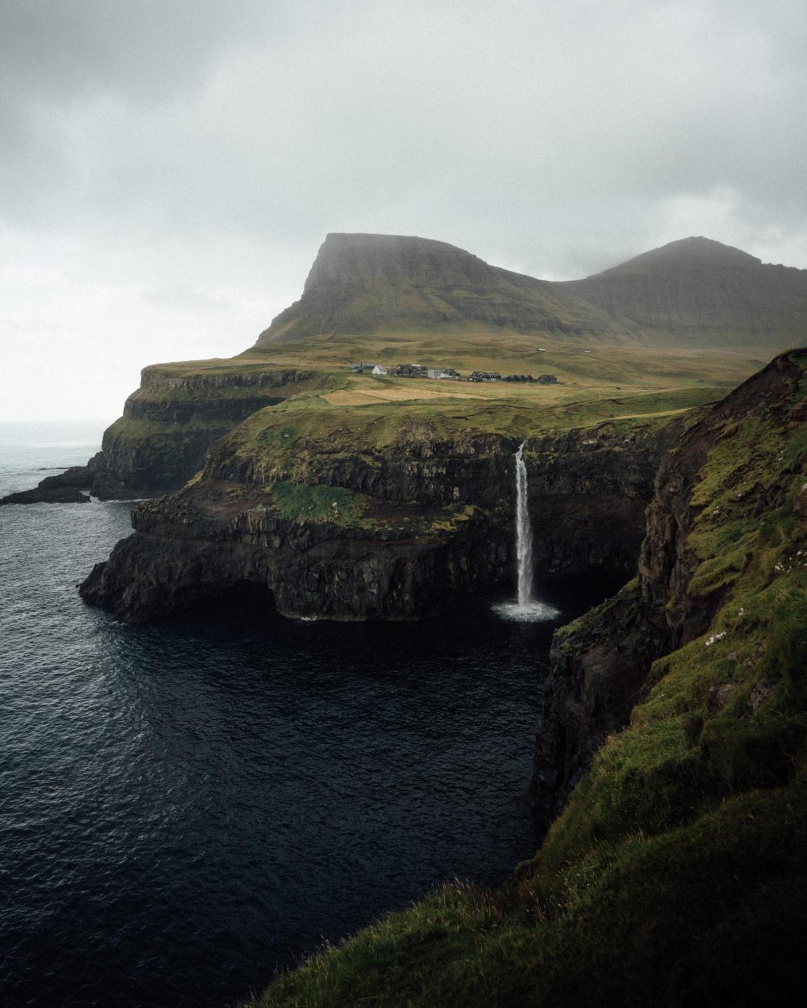 Mulafossur Cottages By Famous Waterfall In Gasadalur المظهر الخارجي الصورة